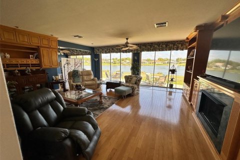 Купить виллу или дом в Саммерфилд, Флорида 8 комнат, 246.93м2, № 1578591 - фото 11