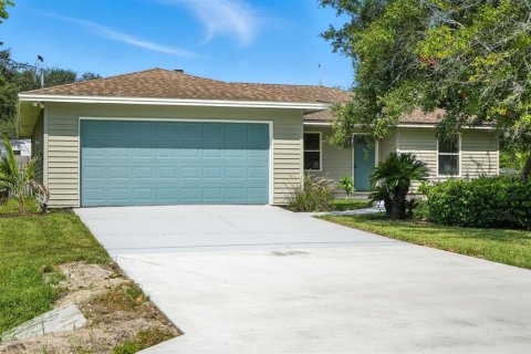 House in Saint Augustine, Florida 3 bedrooms, 140.1 sq.m. № 1918662 - photo 2