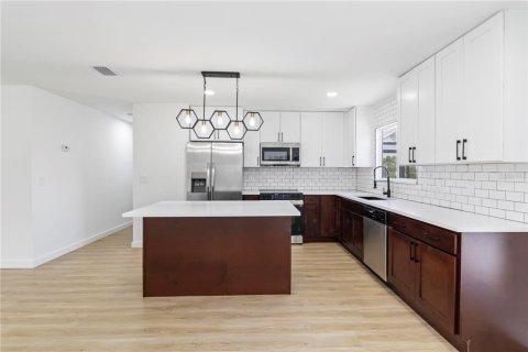 Casa en venta en Port Charlotte, Florida, 3 dormitorios, 109.25 m2 № 1837701 - foto 10