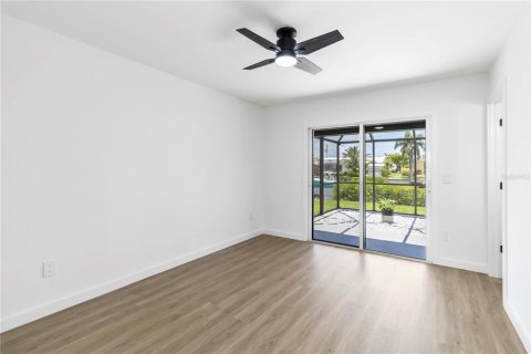 Casa en venta en Port Charlotte, Florida, 3 dormitorios, 109.25 m2 № 1837701 - foto 24