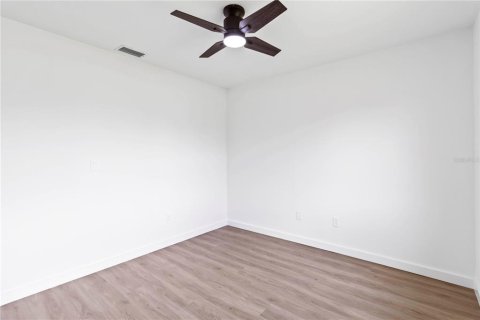 Casa en venta en Port Charlotte, Florida, 3 dormitorios, 109.25 m2 № 1837701 - foto 16