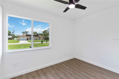 Casa en venta en Port Charlotte, Florida, 3 dormitorios, 109.25 m2 № 1837701 - foto 21