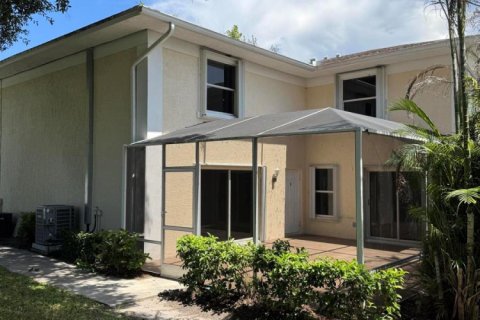 Townhouse in St. Lucie, Florida 3 bedrooms, 144.93 sq.m. № 2191065