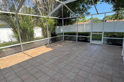 Townhouse in St. Lucie, Florida 3 bedrooms, 144.93 sq.m. № 2191065 - photo 5