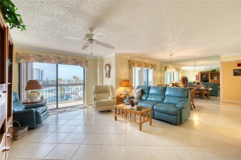 Copropriété à vendre à Ormond Beach, Floride: 2 chambres, 137.87 m2 № 1273338 - photo 2