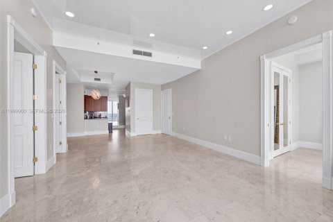 Condominio en venta en Sunny Isles Beach, Florida, 2 dormitorios, 148.64 m2 № 2067577 - foto 15