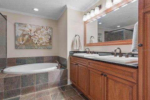Condo in Palm Coast, Florida, 3 bedrooms № 2208752 - photo 30