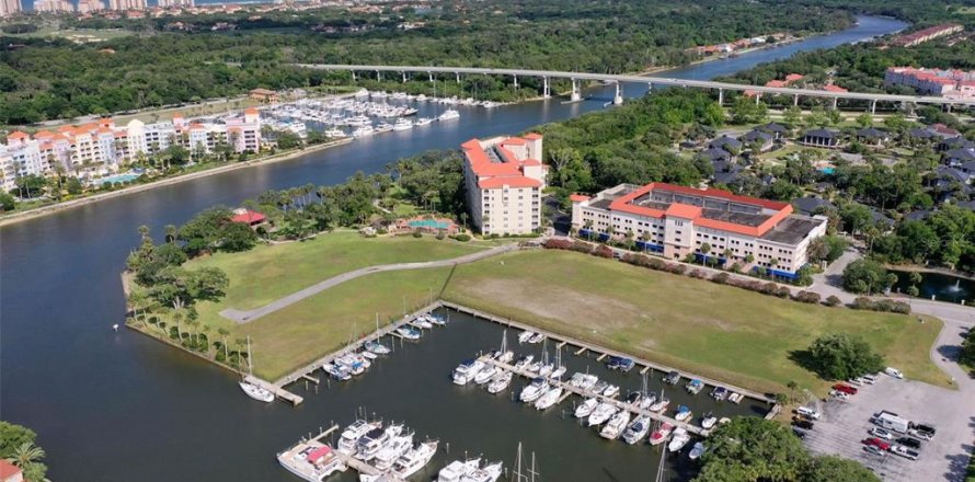 Condo in Palm Coast, Florida, 3 bedrooms № 2208752