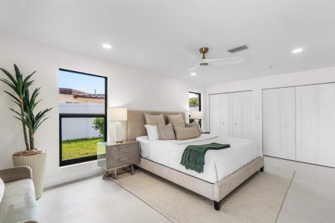Villa ou maison à vendre à Lighthouse Point, Floride: 4 chambres, 201.41 m2 № 2397915 - photo 24