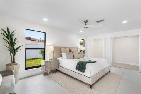 Villa ou maison à vendre à Lighthouse Point, Floride: 4 chambres, 201.41 m2 № 2397915 - photo 25