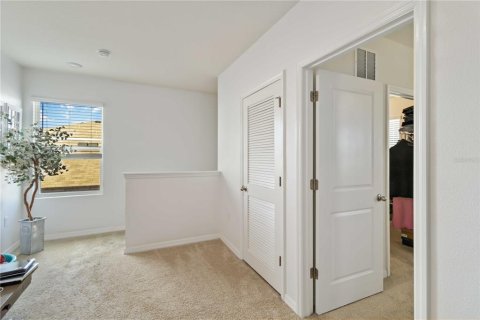 House in Sarasota, Florida 5 bedrooms, 229.93 sq.m. № 1883961 - photo 21