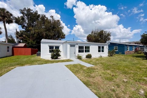Casa en Melbourne, Florida 3 dormitorios, 105.72 m2 № 2200993