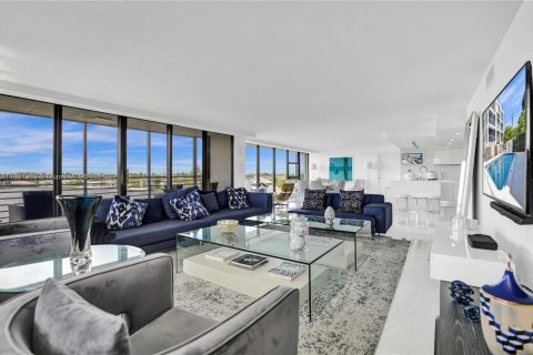 Condominio en alquiler en Boca Raton, Florida, 4 dormitorios, 241.55 m2 № 1935345 - foto 7