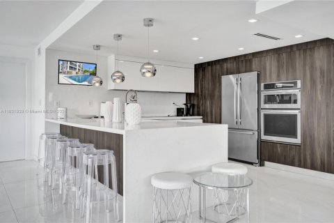 Condominio en alquiler en Boca Raton, Florida, 4 dormitorios, 241.55 m2 № 1935345 - foto 17