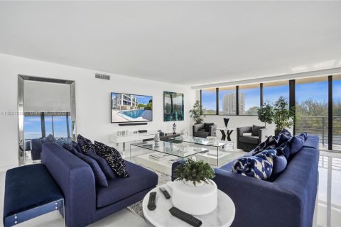 Condominio en alquiler en Boca Raton, Florida, 4 dormitorios, 241.55 m2 № 1935345 - foto 5