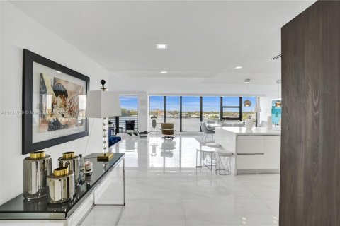 Condominio en alquiler en Boca Raton, Florida, 4 dormitorios, 241.55 m2 № 1935345 - foto 30