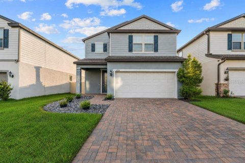 Villa ou maison à vendre à Kissimmee, Floride: 4 chambres, 197.7 m2 № 2322618 - photo 2