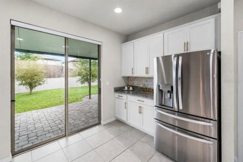 Villa ou maison à vendre à Kissimmee, Floride: 4 chambres, 197.7 m2 № 2322618 - photo 16