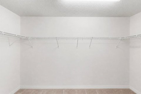 Villa ou maison à vendre à Kissimmee, Floride: 4 chambres, 197.7 m2 № 2322618 - photo 22