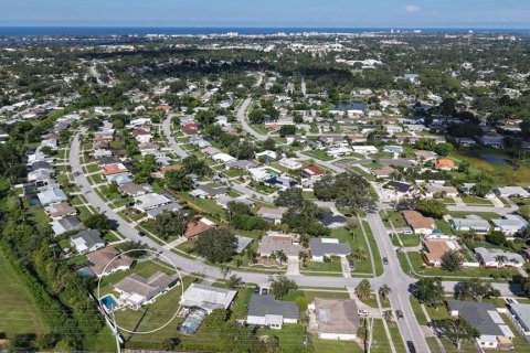 Villa ou maison à vendre à Sarasota, Floride: 3 chambres, 179.12 m2 № 1900596 - photo 3