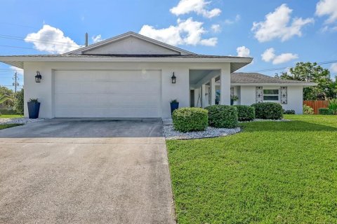 Villa ou maison à vendre à Sarasota, Floride: 3 chambres, 179.12 m2 № 1900596 - photo 9