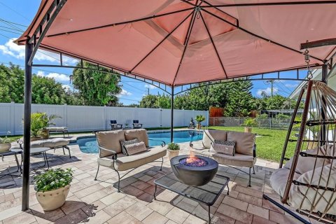 Villa ou maison à vendre à Sarasota, Floride: 3 chambres, 179.12 m2 № 1900596 - photo 6