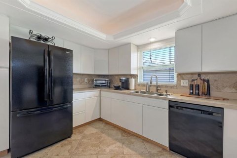 Villa ou maison à vendre à Sarasota, Floride: 3 chambres, 179.12 m2 № 1900596 - photo 21