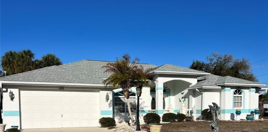 Casa en North Port, Florida 3 dormitorios, 193.24 m2 № 2152384
