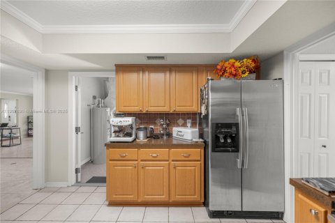 House in Ocala, Florida 3 bedrooms, 203.46 sq.m. № 1963689 - photo 14