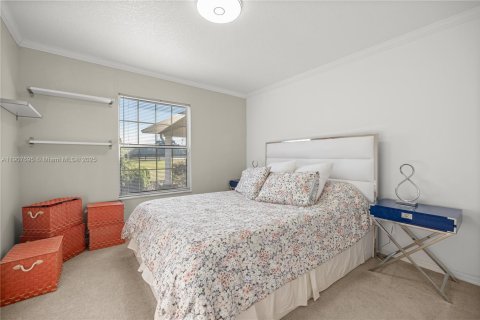 House in Ocala, Florida 3 bedrooms, 203.46 sq.m. № 1963689 - photo 24