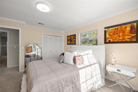 House in Ocala, Florida 3 bedrooms, 203.46 sq.m. № 1963689 - photo 26