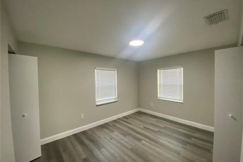 House in Port Charlotte, Florida 2 bedrooms, 79.06 sq.m. № 1578658 - photo 12