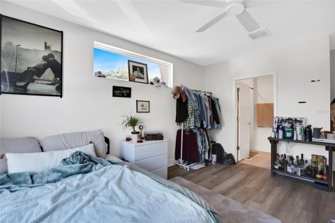 Touwnhouse à louer à Tampa, Floride: 3 chambres, 214.98 m2 № 2166752 - photo 18