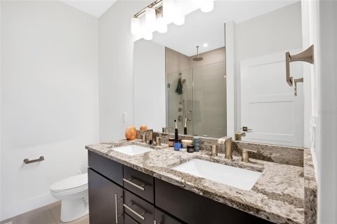 Touwnhouse à louer à Tampa, Floride: 3 chambres, 214.98 m2 № 2166752 - photo 25