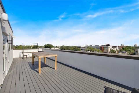 Touwnhouse à louer à Tampa, Floride: 3 chambres, 214.98 m2 № 2166752 - photo 30