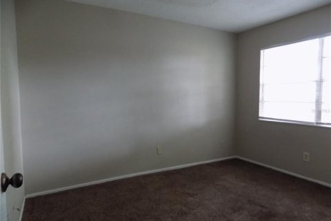 Touwnhouse à louer à Winter Haven, Floride: 2 chambres, 86.96 m2 № 2428971 - photo 3