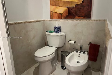 Купить виллу или дом в Ки-Бискейн, Флорида 3 спальни, 196.3м2, № 2052295 - фото 19