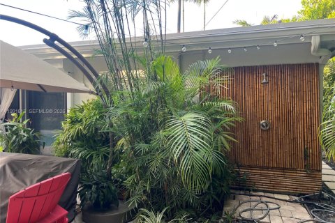 Купить виллу или дом в Ки-Бискейн, Флорида 3 спальни, 196.3м2, № 2052295 - фото 26