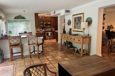 Купить виллу или дом в Ки-Бискейн, Флорида 3 спальни, 196.3м2, № 2052295 - фото 11