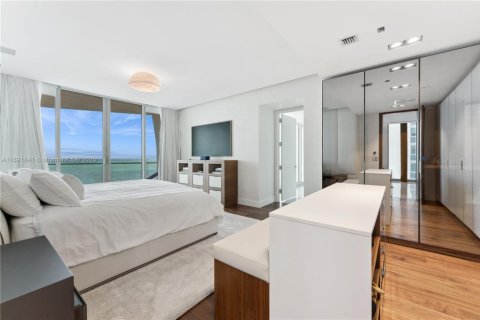 Copropriété à vendre à Sunny Isles Beach, Floride: 4 chambres, 281.22 m2 № 2021648 - photo 11