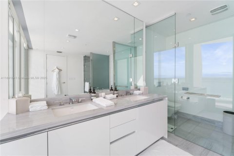 Copropriété à vendre à Sunny Isles Beach, Floride: 4 chambres, 281.22 m2 № 2021648 - photo 16