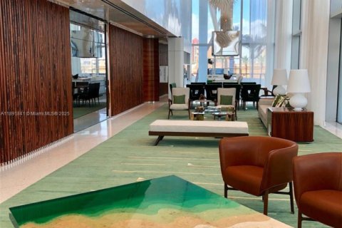 Copropriété à vendre à Sunny Isles Beach, Floride: 4 chambres, 281.22 m2 № 2021648 - photo 25