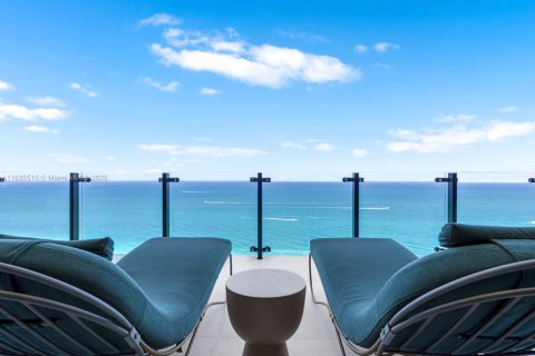 Condo in Sunny Isles Beach, Florida, 3 bedrooms  № 1865453 - photo 25