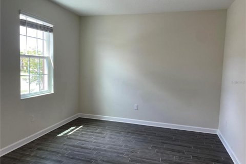 Villa ou maison à louer à Davenport, Floride: 5 chambres, 273.32 m2 № 2420120 - photo 7