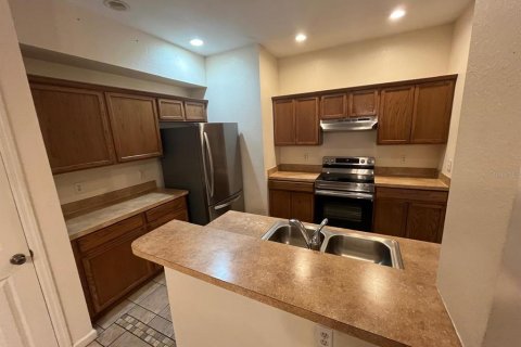 Touwnhouse à louer à Kissimmee, Floride: 3 chambres, 187.01 m2 № 2421925 - photo 3