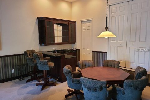 Casa en alquiler en Orlando, Florida, 5 dormitorios, 399.48 m2 № 2195990 - foto 14
