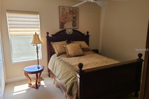 Casa en alquiler en Orlando, Florida, 5 dormitorios, 399.48 m2 № 2195990 - foto 12