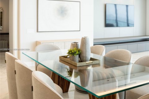 Copropriété à louer à Sunny Isles Beach, Floride: 4 chambres, 302.12 m2 № 2293127 - photo 7