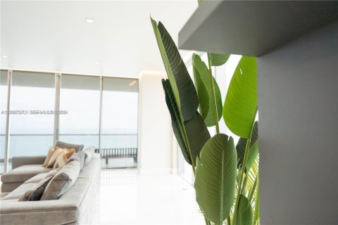Copropriété à louer à Sunny Isles Beach, Floride: 4 chambres, 302.12 m2 № 2293127 - photo 12