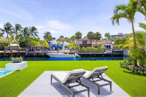 House in Fort Lauderdale, Florida 6 bedrooms, 419.08 sq.m. № 1728130 - photo 26